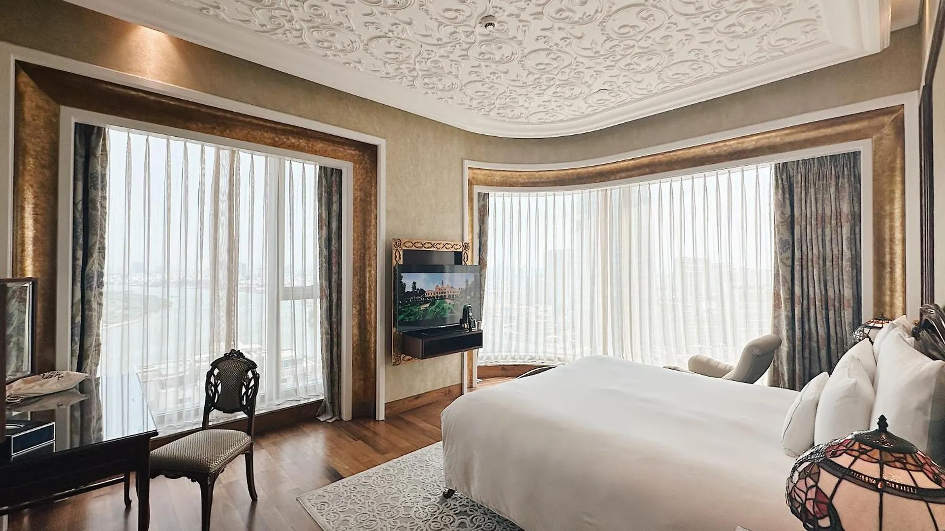 ***** Aparthotel The Reverie Saigon Residential Suites Ho Chi Minh City Vietnam