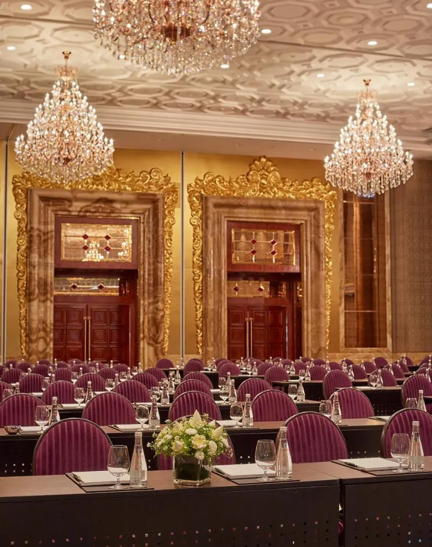 Lägenhetshotell The Reverie Saigon Residential Suites Ho Chi Minh-staden